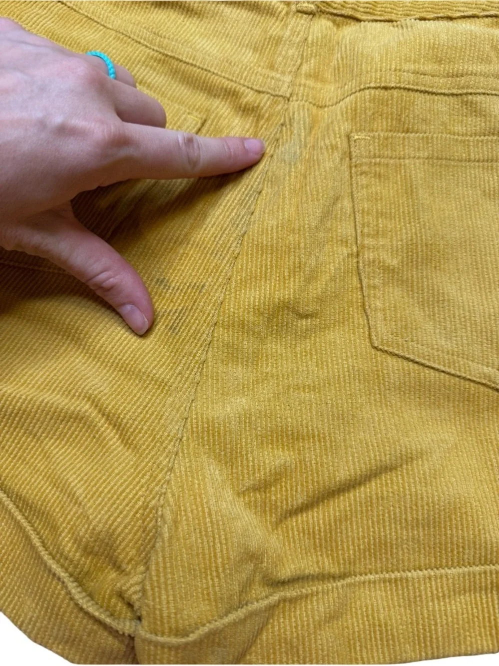 ✨💛 Revolve Sample Mustard Corduroy Button Front Shorts XS/S 💛✨